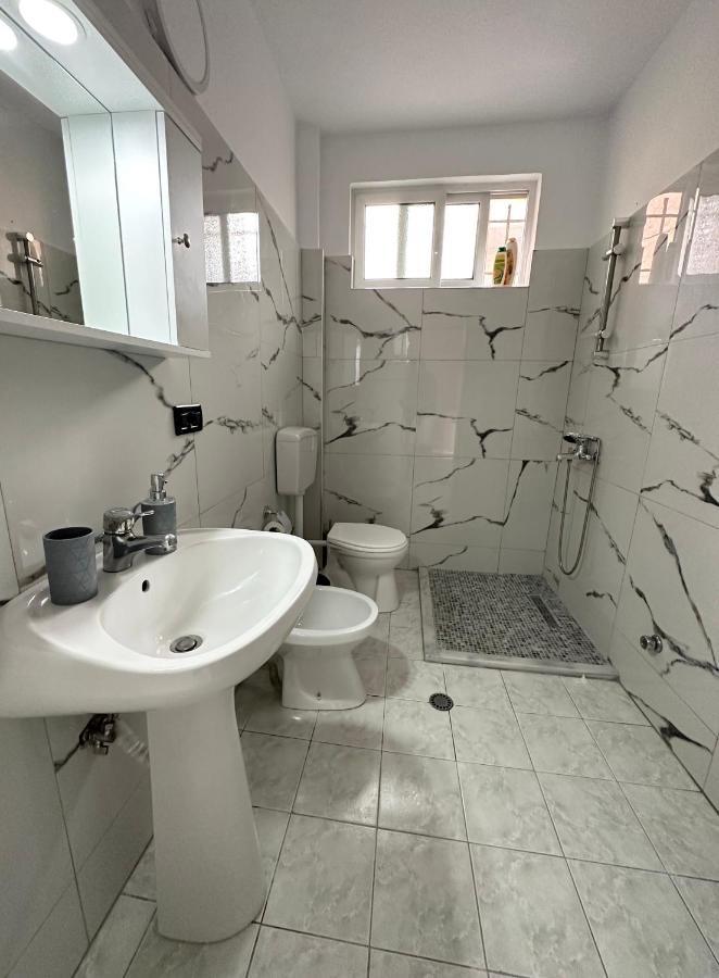 Bejart Apartment 5 Тирана Экстерьер фото